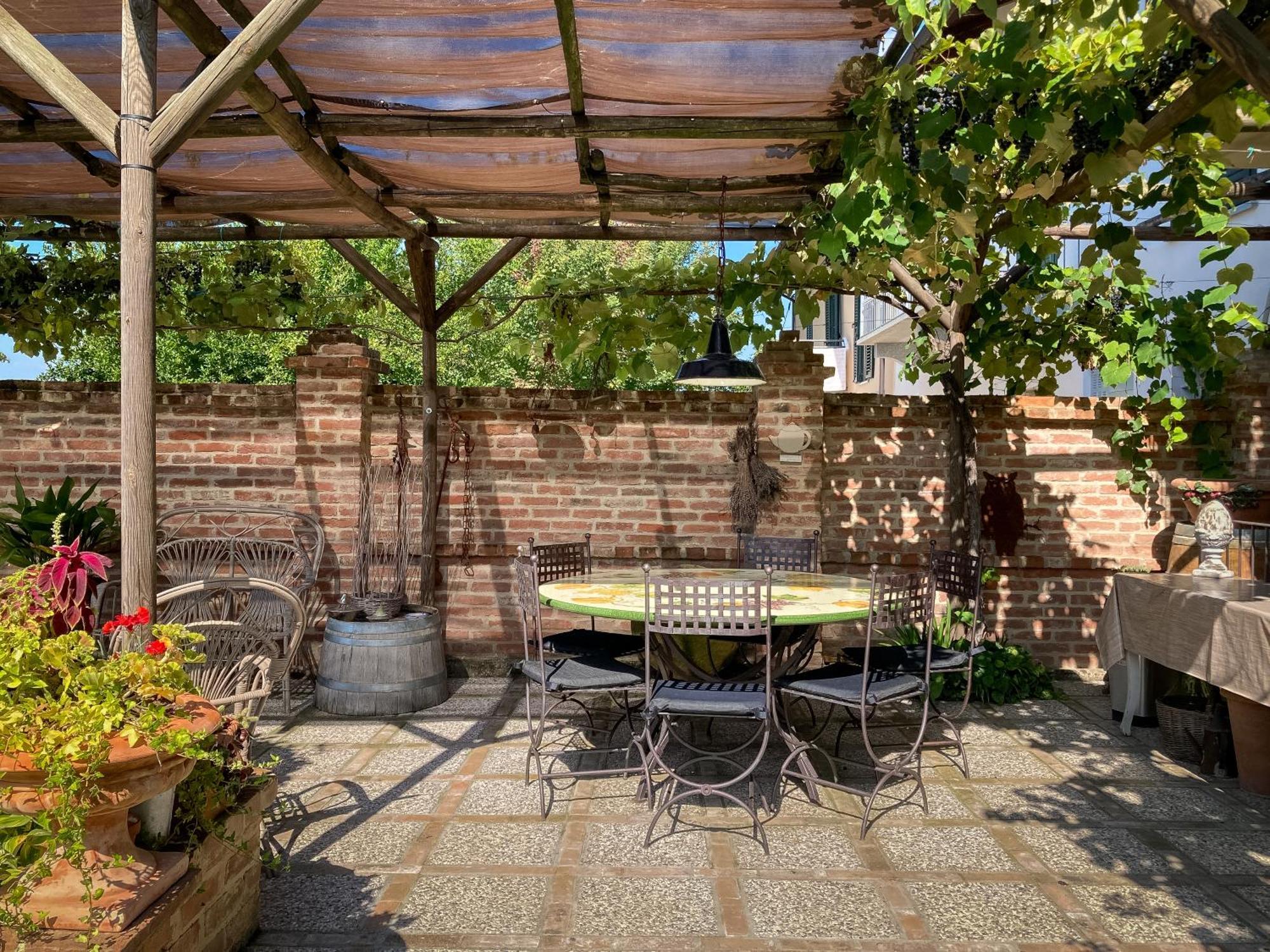 Ca Nostra B&B Home Restaurant Portacomaro Exterior photo